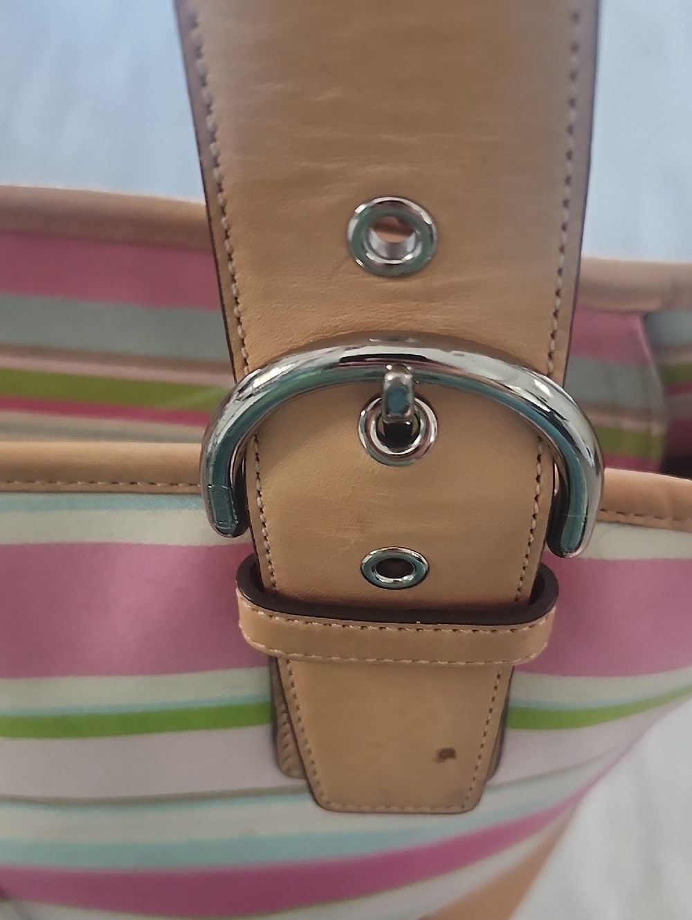 Vintage Coach Hampton Weekend Multi-Colored Stripped Tote - Picture 4 of 12